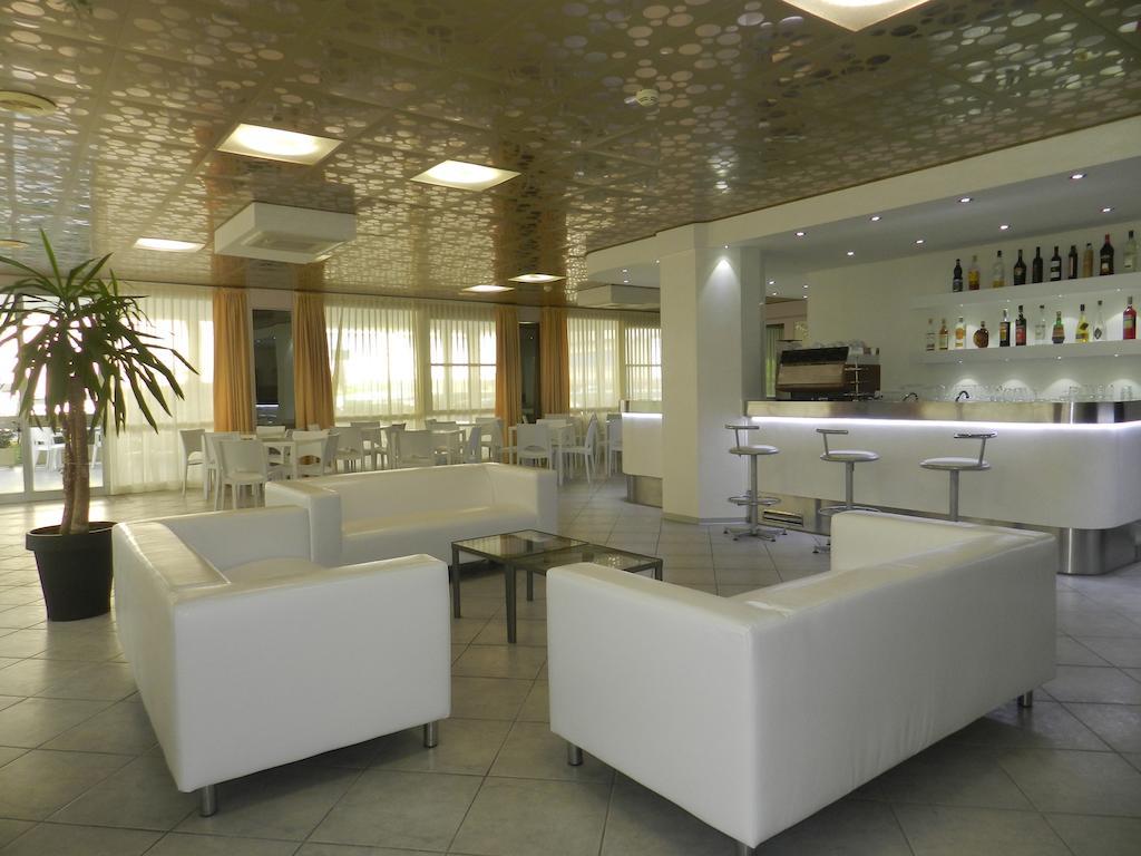 Hotel Michelangelo Белларія-Іджеа-Марина Екстер'єр фото